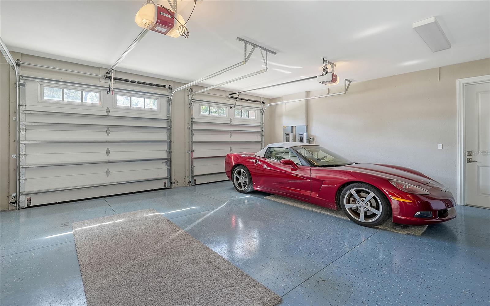 KENTWOOD ESTATES - Residential