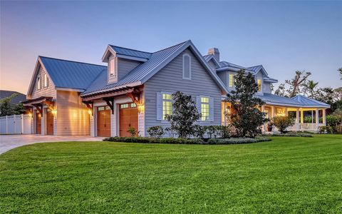 A home in SARASOTA