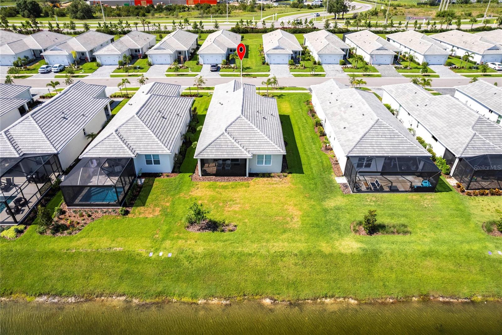 LAKEHOUSE COVE/WATERSIDE PH 5 - Residential