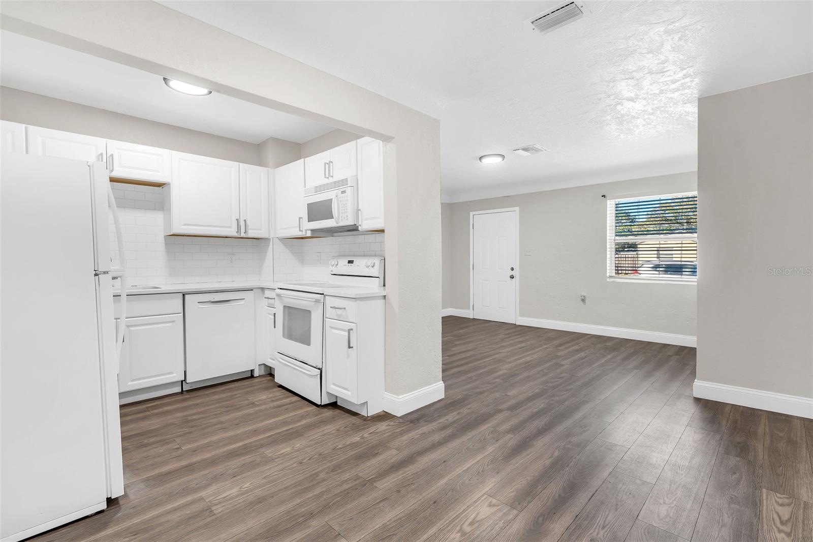 BRUNSONS ADD 4 BLK A SUB - Residential Income