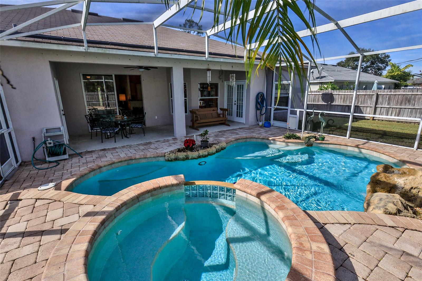 Florida Shors 12 - Residential