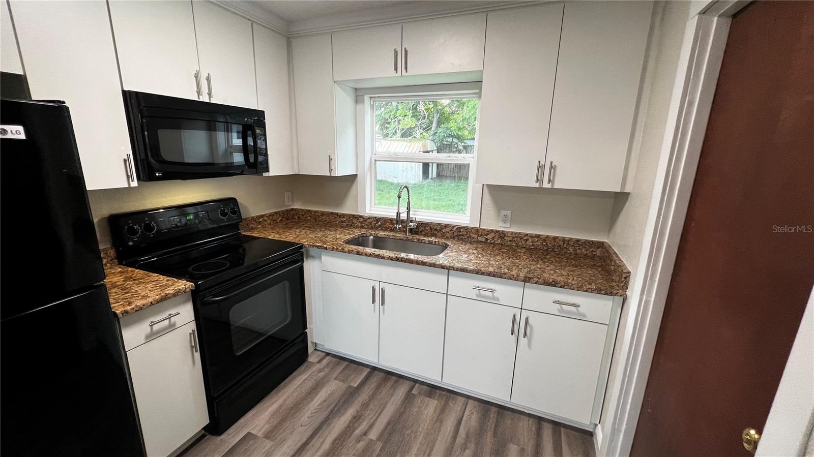 PARK RIDGE - Residential