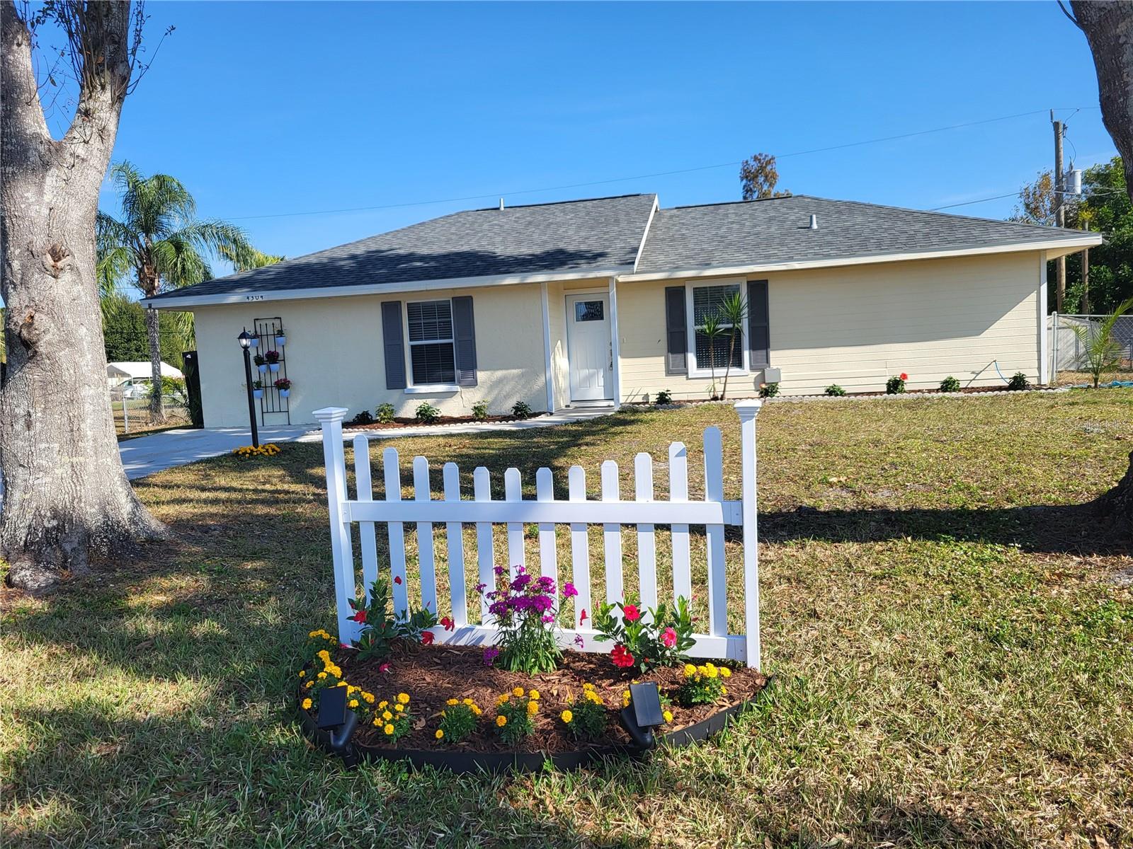 BECK ESTATES - Residential