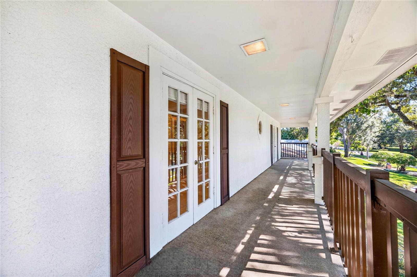 KINGS ROW - Residential