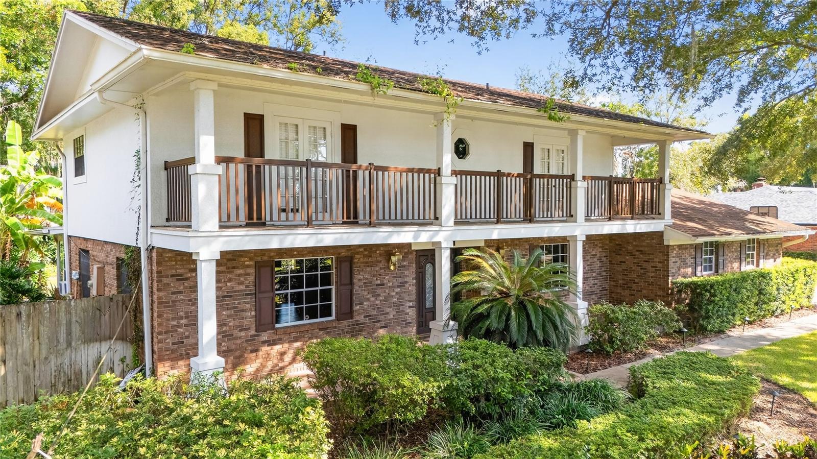 KINGS ROW - Residential