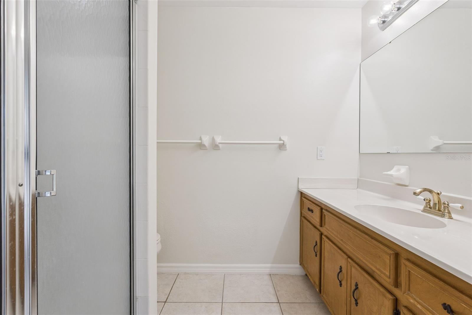 KINGS ROW - Residential