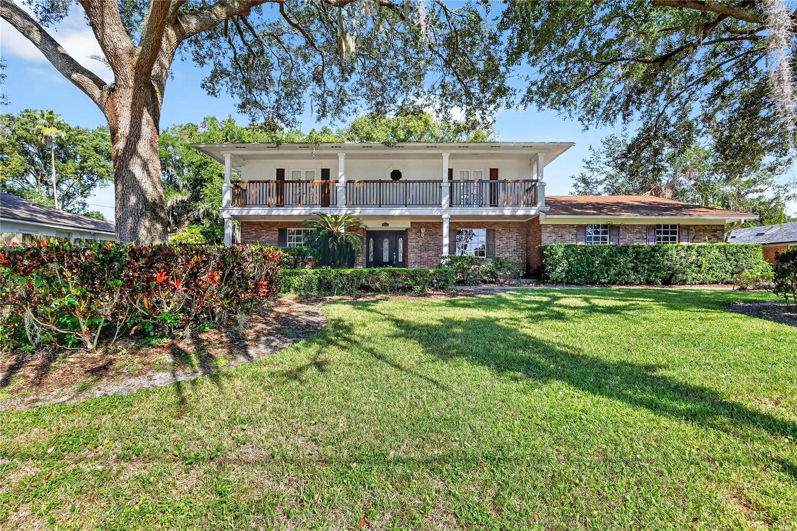 KINGS ROW - Residential