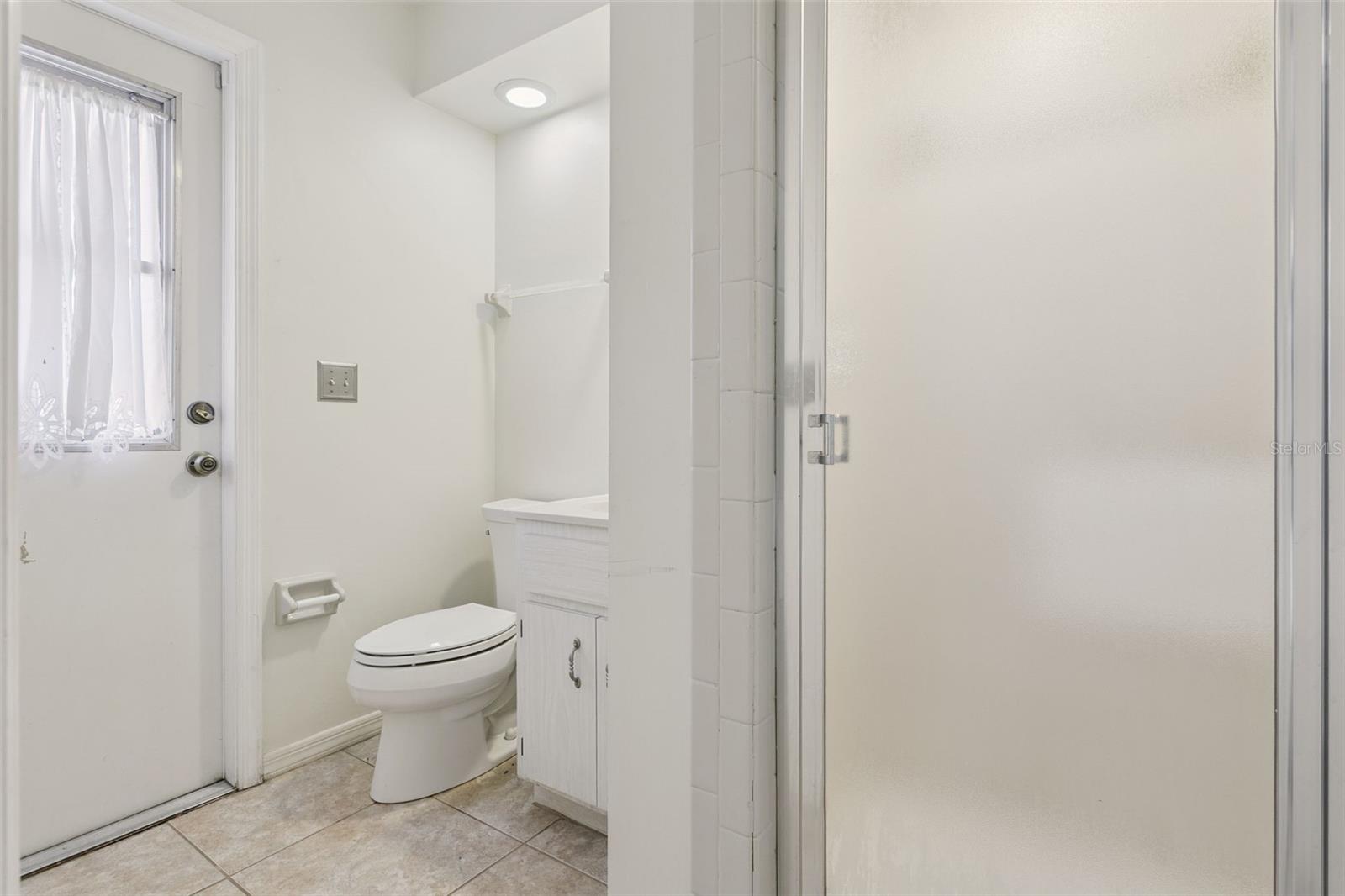 KINGS ROW - Residential