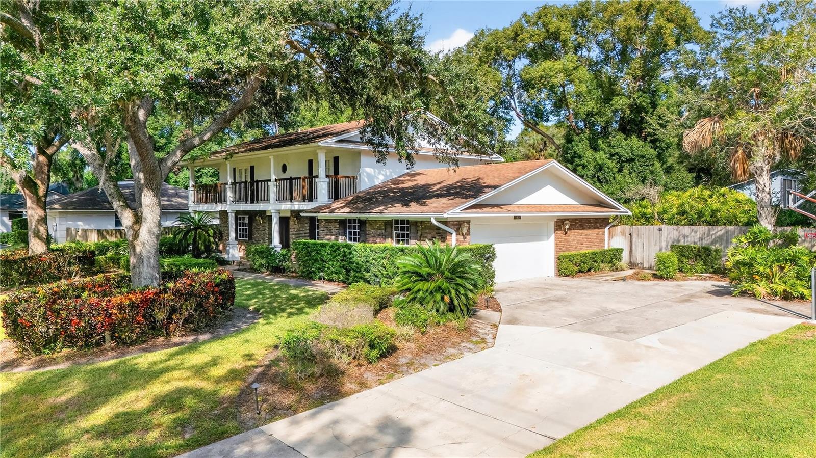 KINGS ROW - Residential