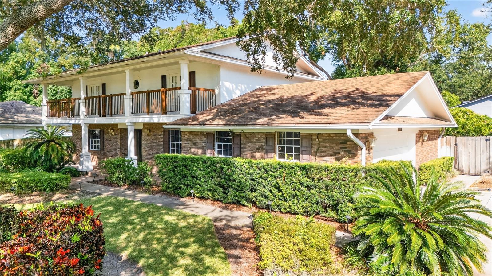 KINGS ROW - Residential