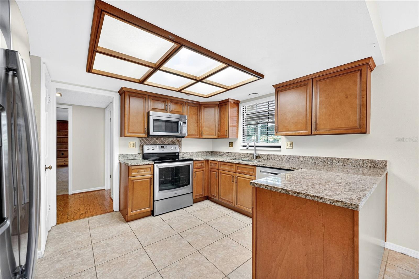 KINGS ROW - Residential