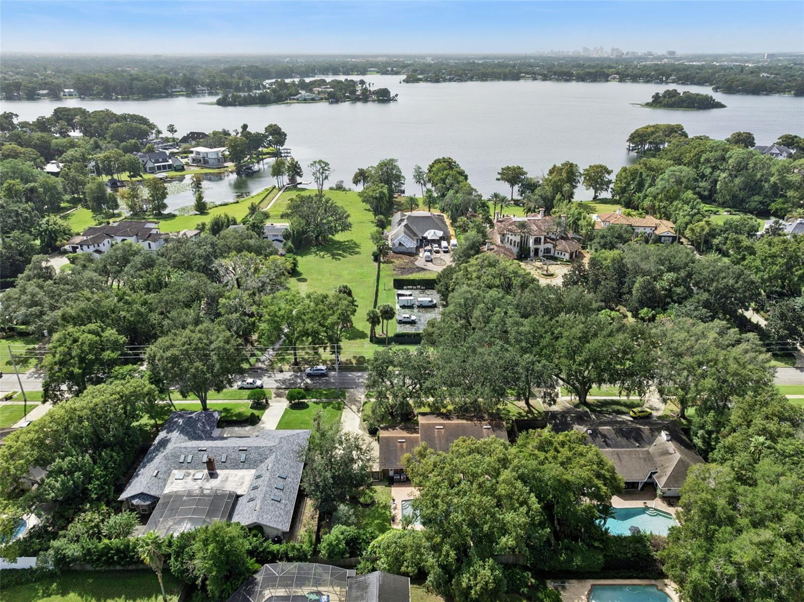 KINGS ROW - Residential