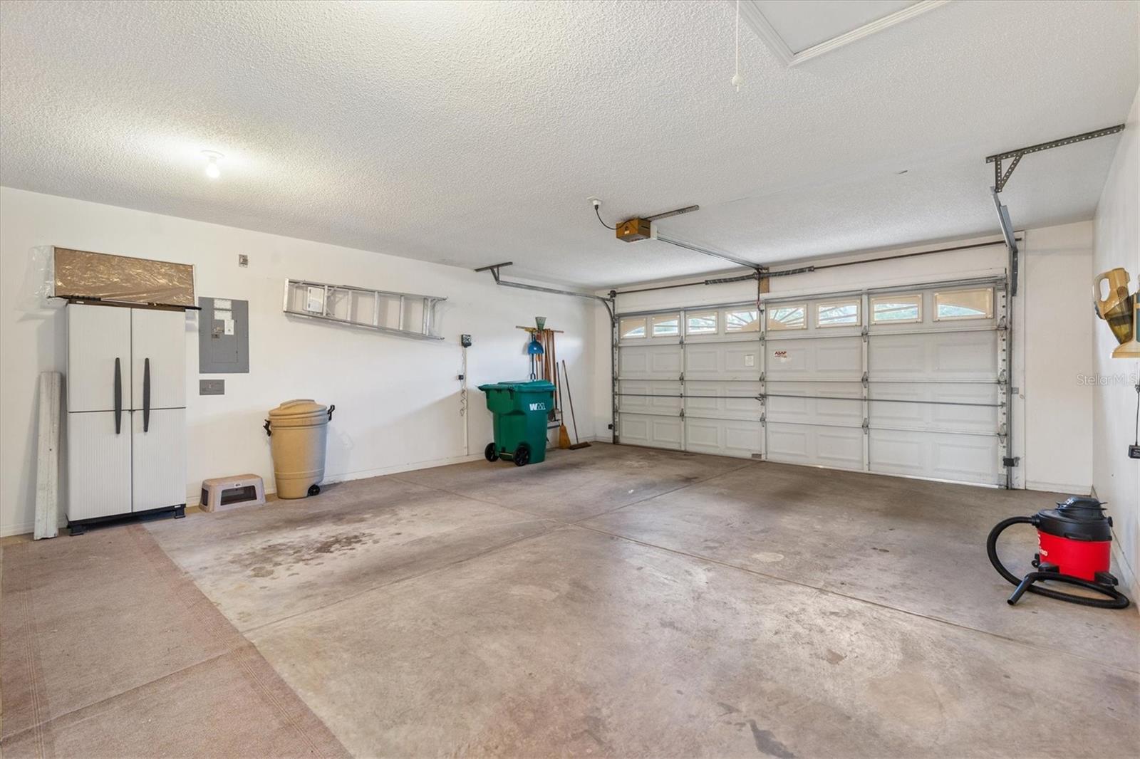 SPRUCE CREEK SOUTH - Residential