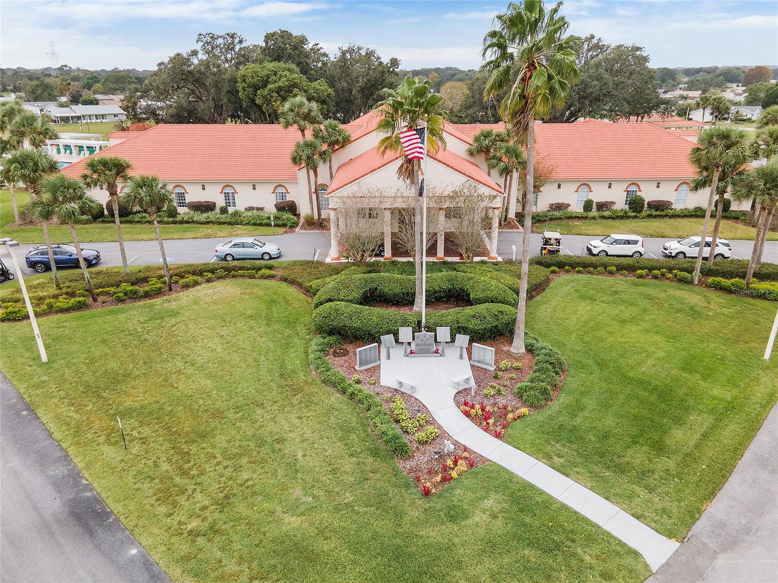 SPRUCE CREEK SOUTH - Residential