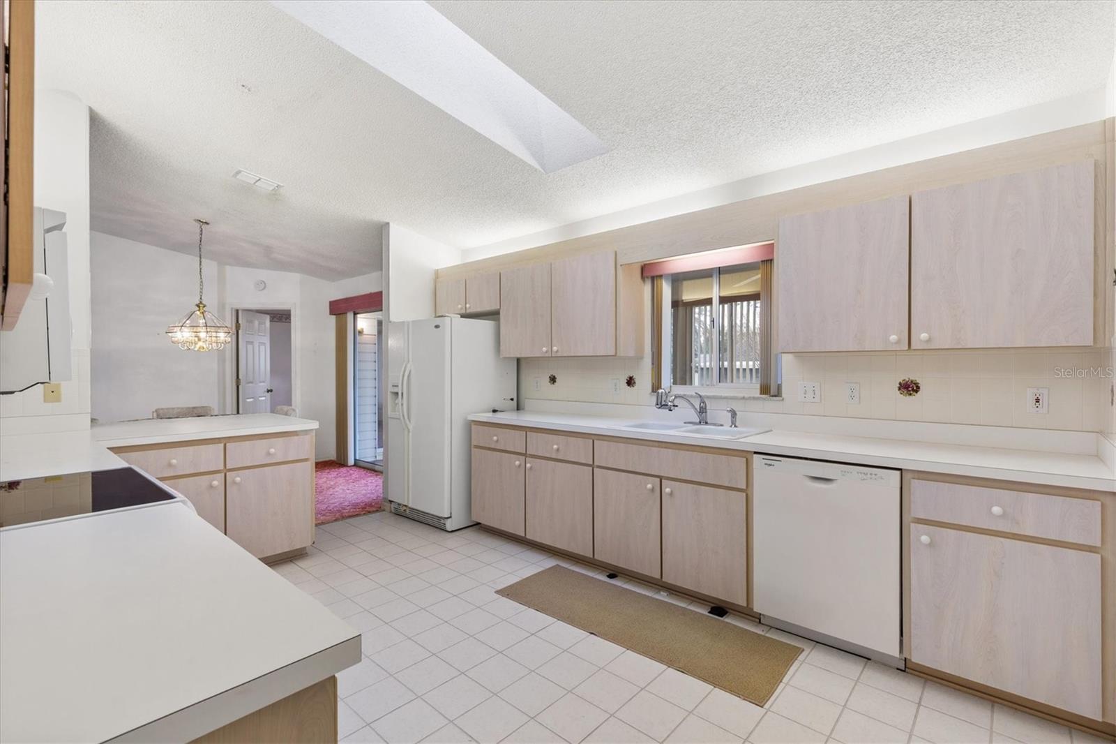 SPRUCE CREEK SOUTH - Residential