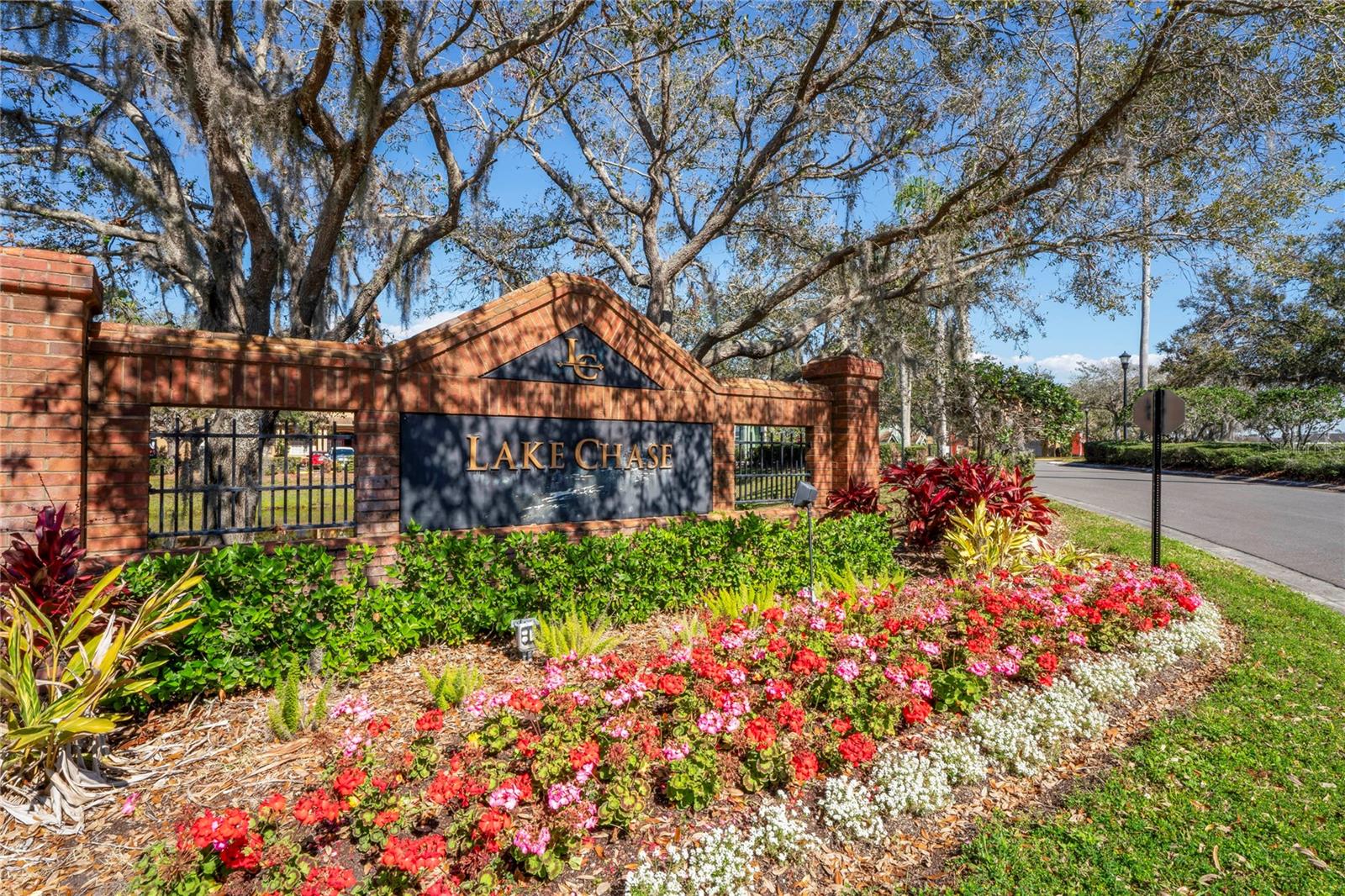 LAKE CHASE CONDO - Residential