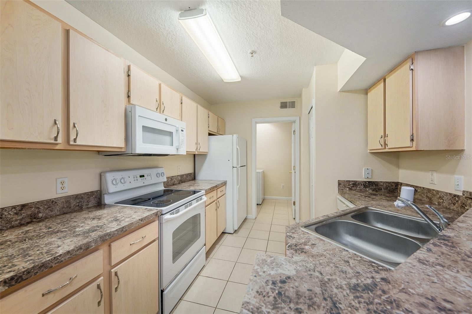 737 CREST PINES DRIVE 634