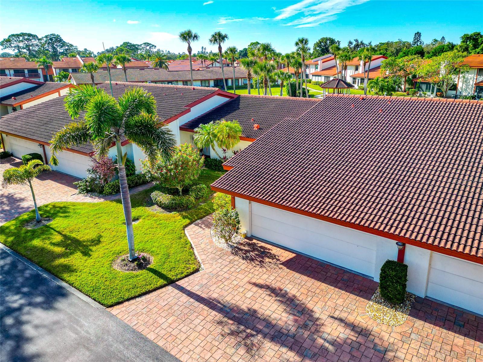 707 SORRENTO INLET 707