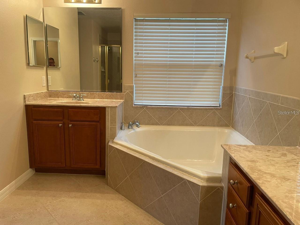 TIVOLI WOODS VILLAGE C 51 84 - Residential Lease