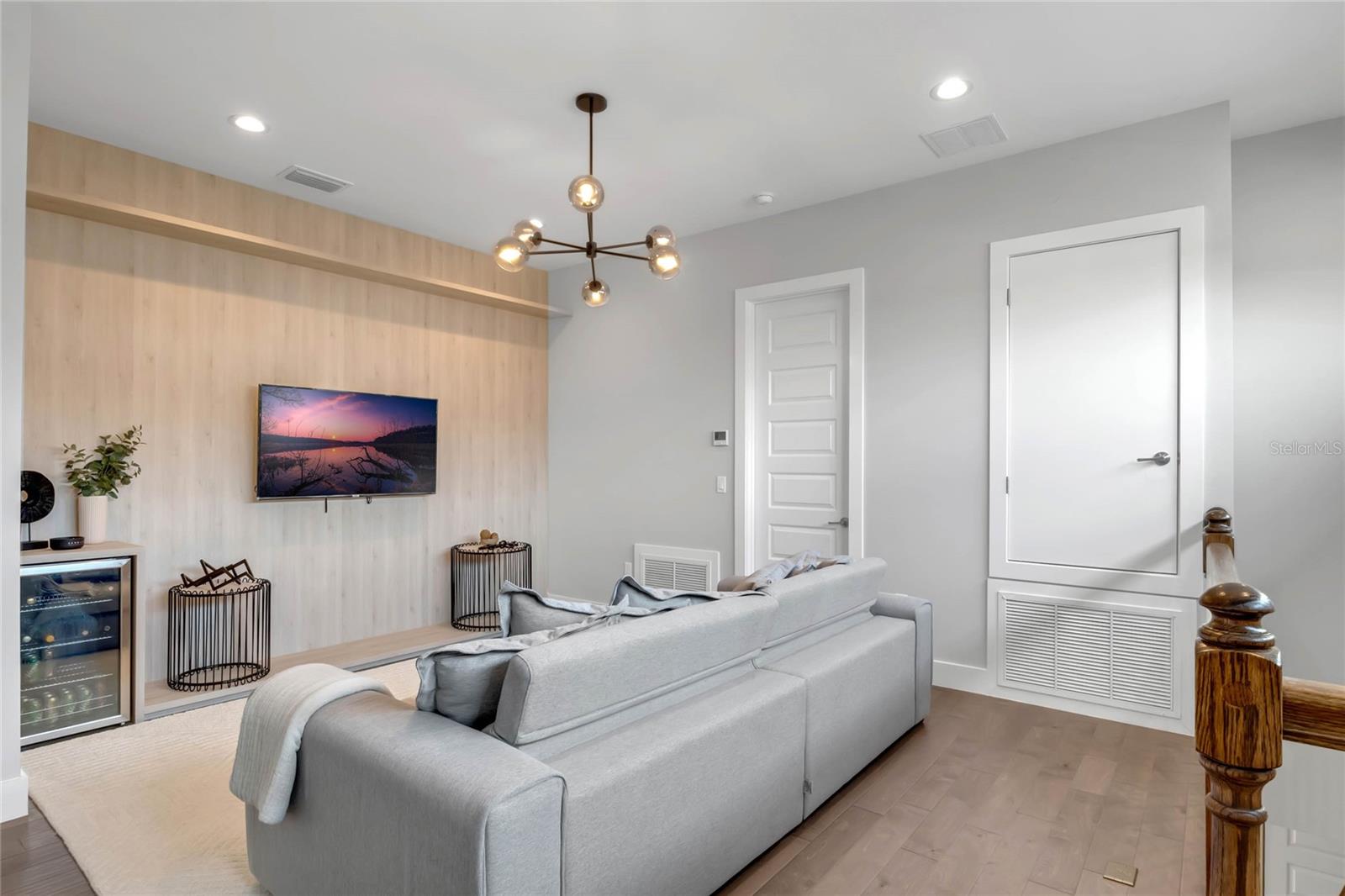 BELLA COLLINA WEST SUB - Residential