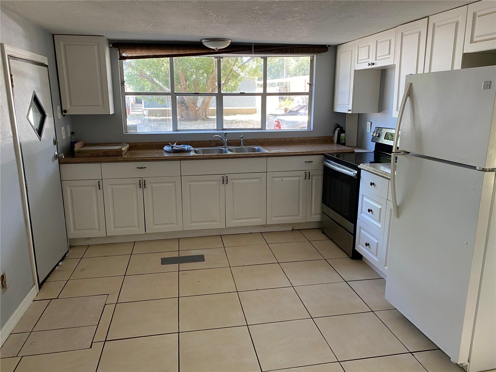 SUNSHINE PARK - Residential