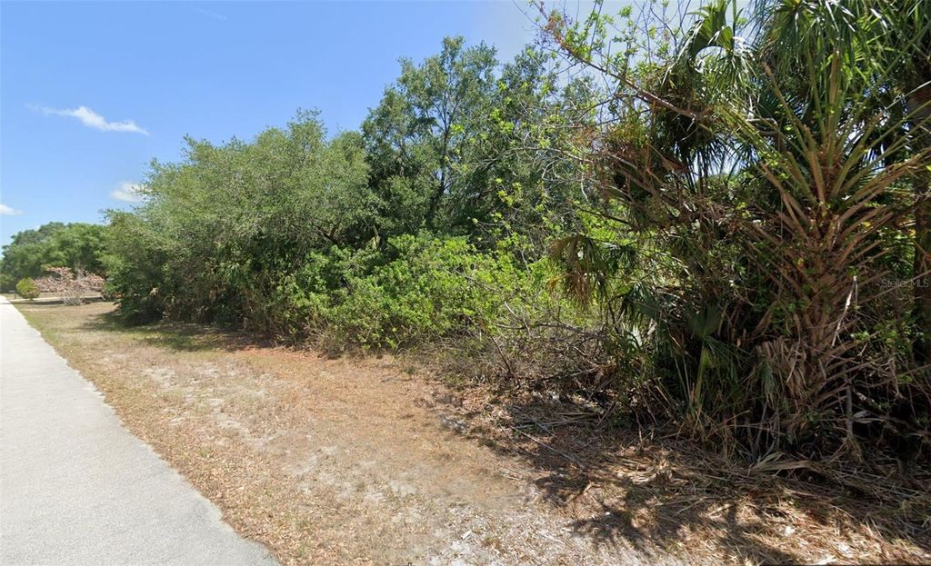 Photo of 88 Rhett Drive, Port Charlotte, FL 33954 (MLS # C7503145)