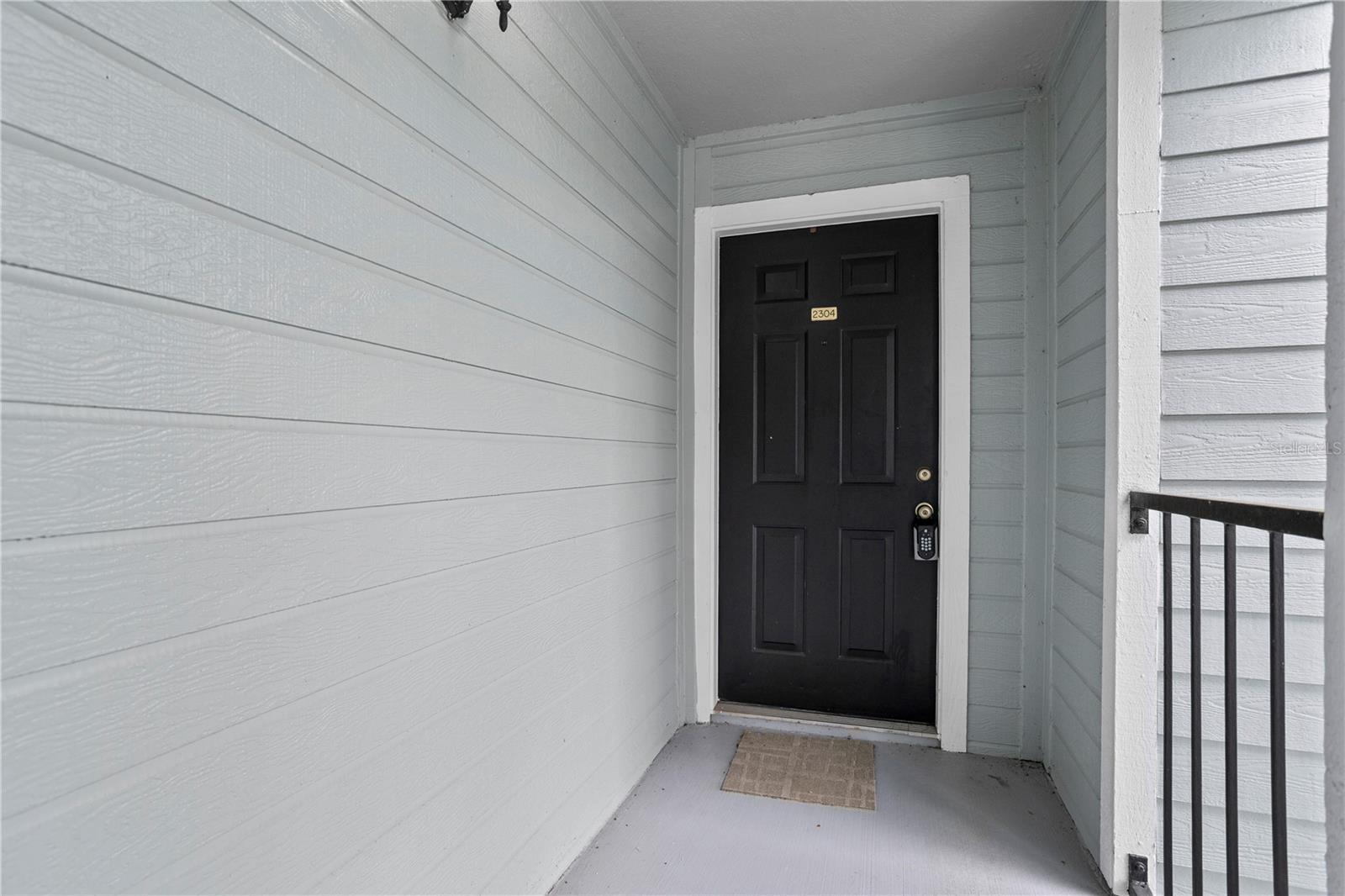 2550 N ALAFAYA TRAIL 2304