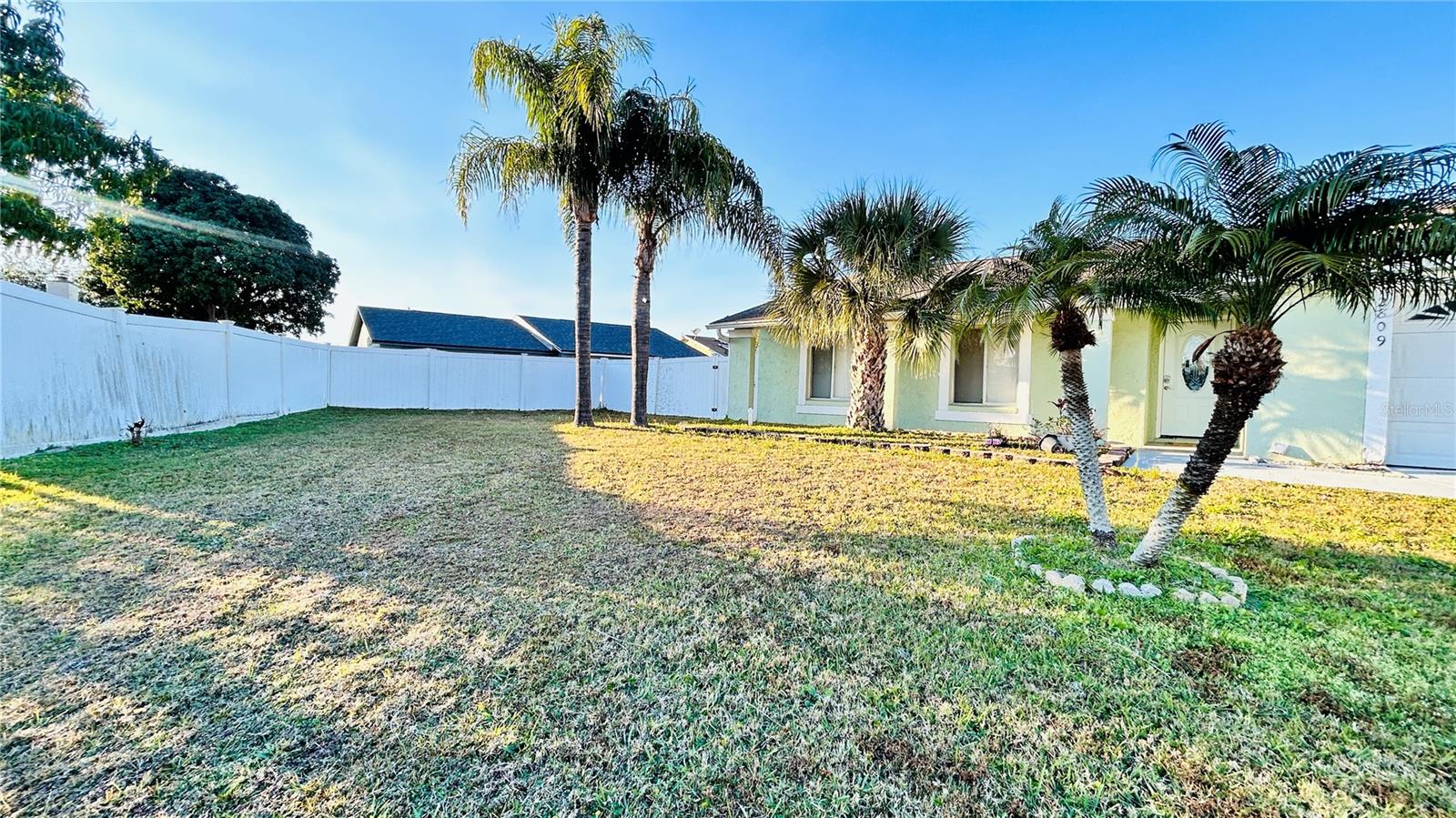 SKY LAKE SOUTHA - Residential