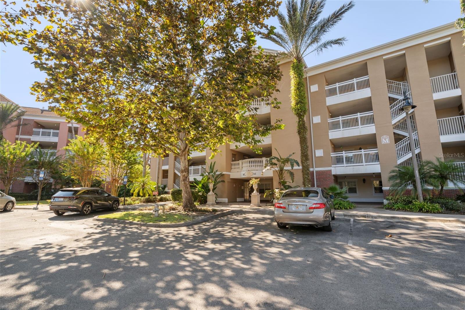 VILLAS AT REUNION SQUARE CONDO PH 3 - Residential