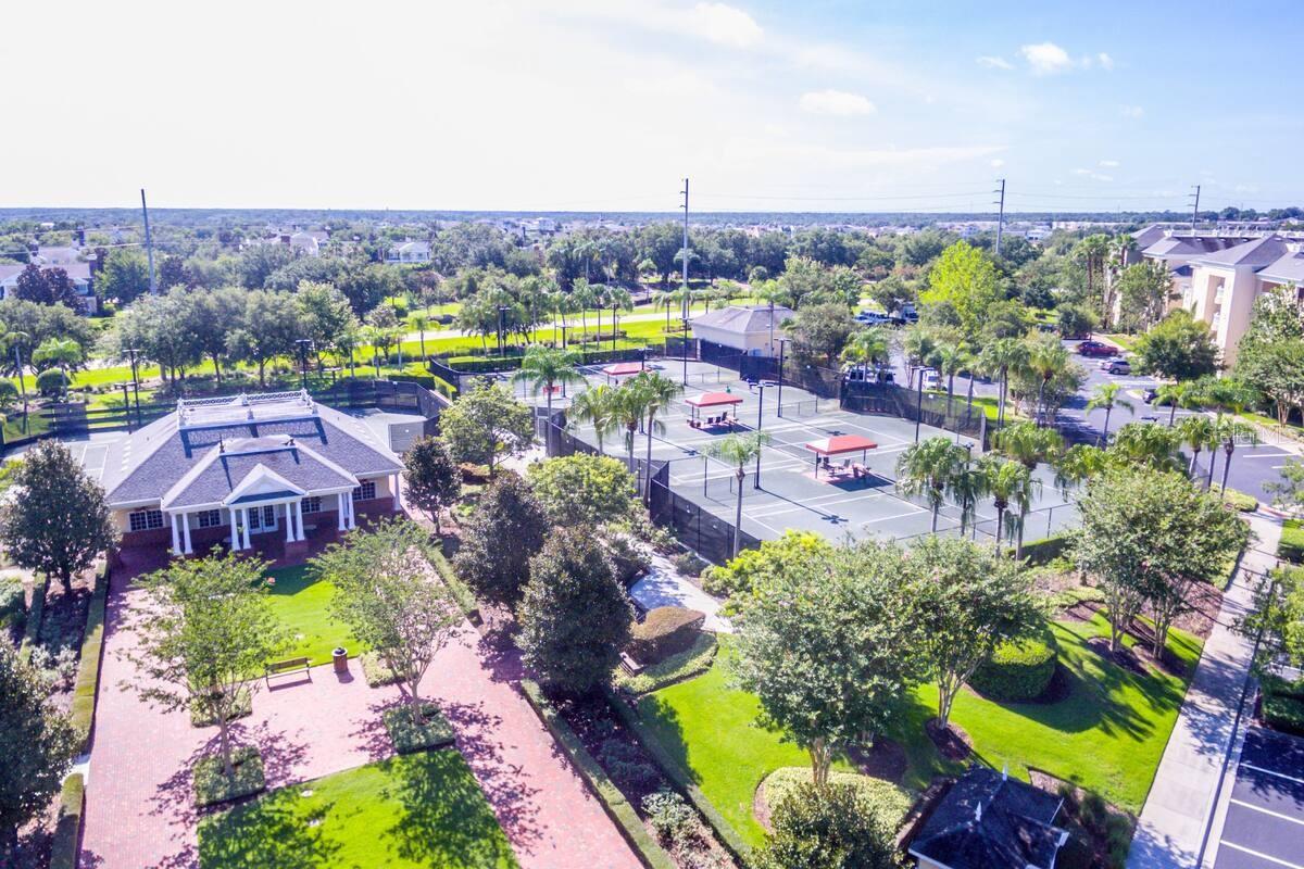 VILLAS AT REUNION SQUARE CONDO PH 3 - Residential