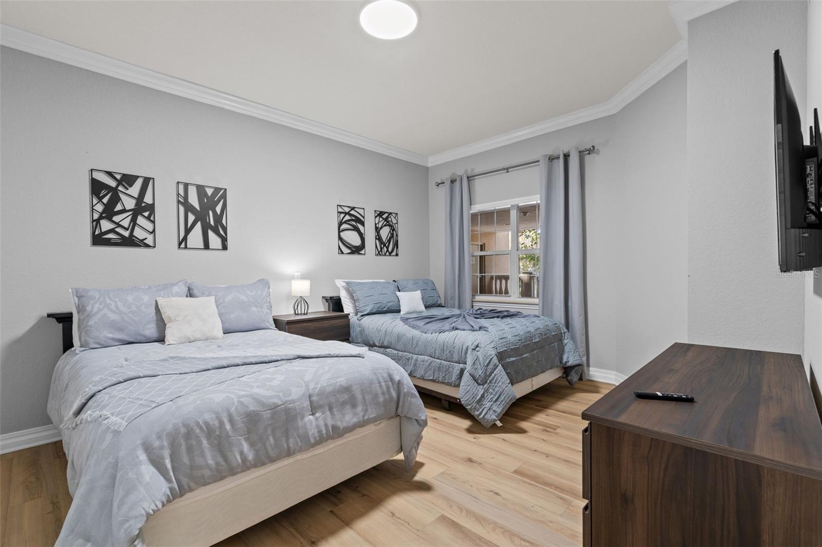 VILLAS AT REUNION SQUARE CONDO PH 3 - Residential