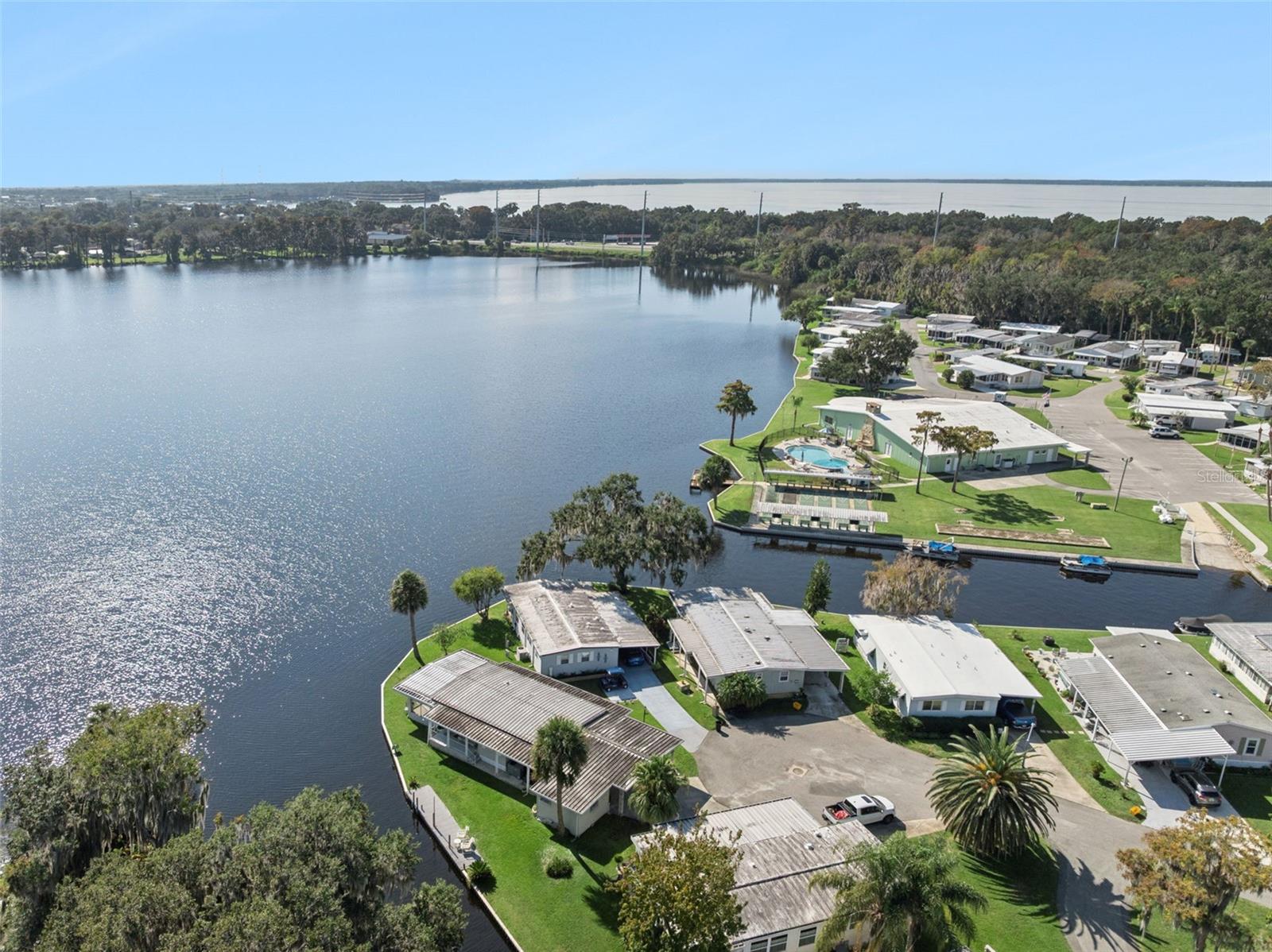 EUSTIS COUNTRY CLUB MANOR MHP UNIT 02A - Residential