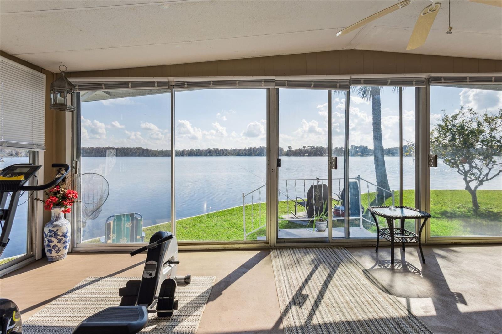 EUSTIS COUNTRY CLUB MANOR MHP UNIT 02A - Residential