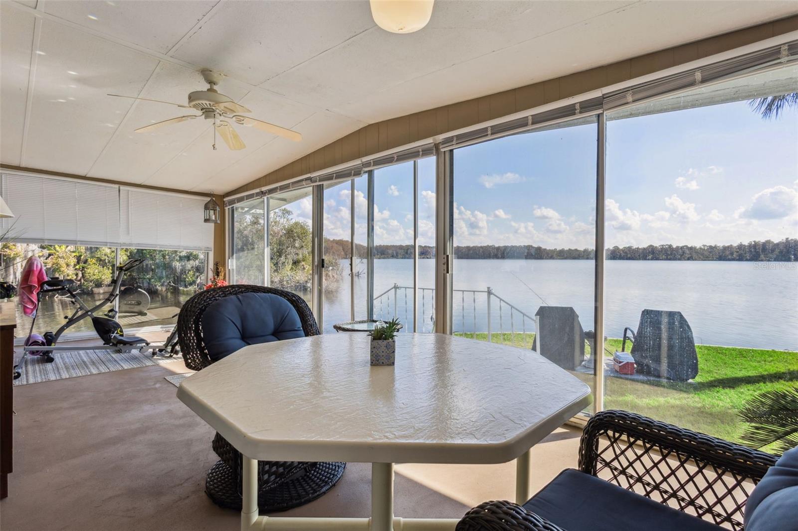 EUSTIS COUNTRY CLUB MANOR MHP UNIT 02A - Residential