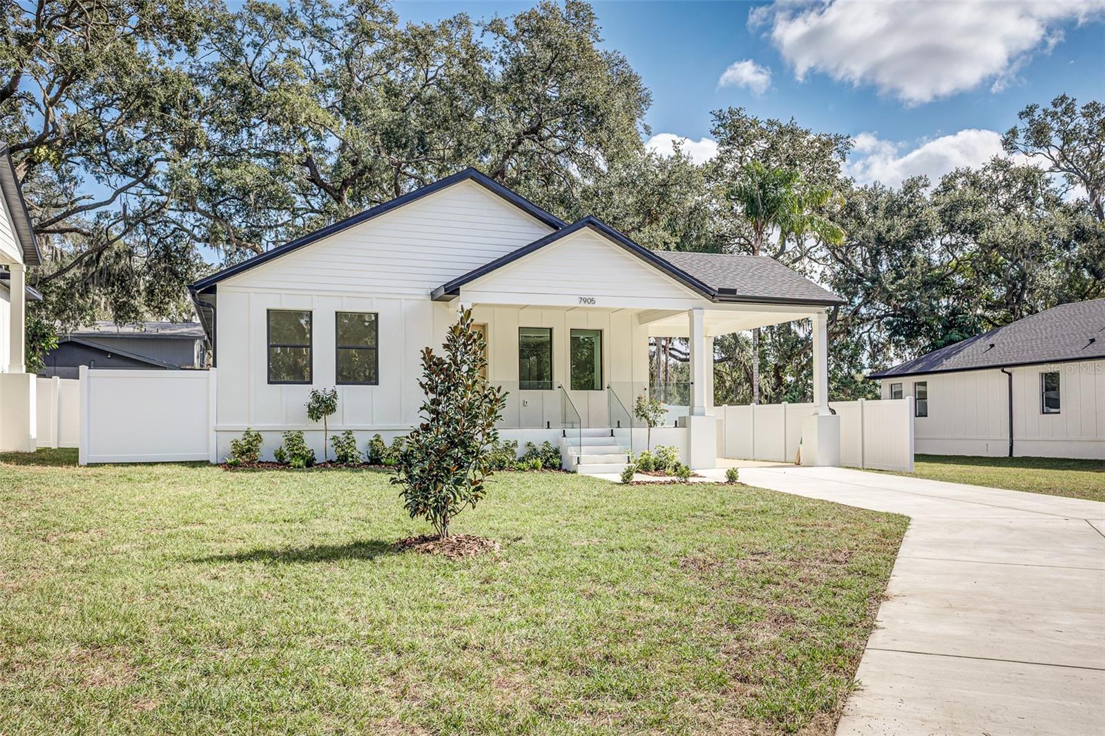 TEMPLE CREST SUB - Residential