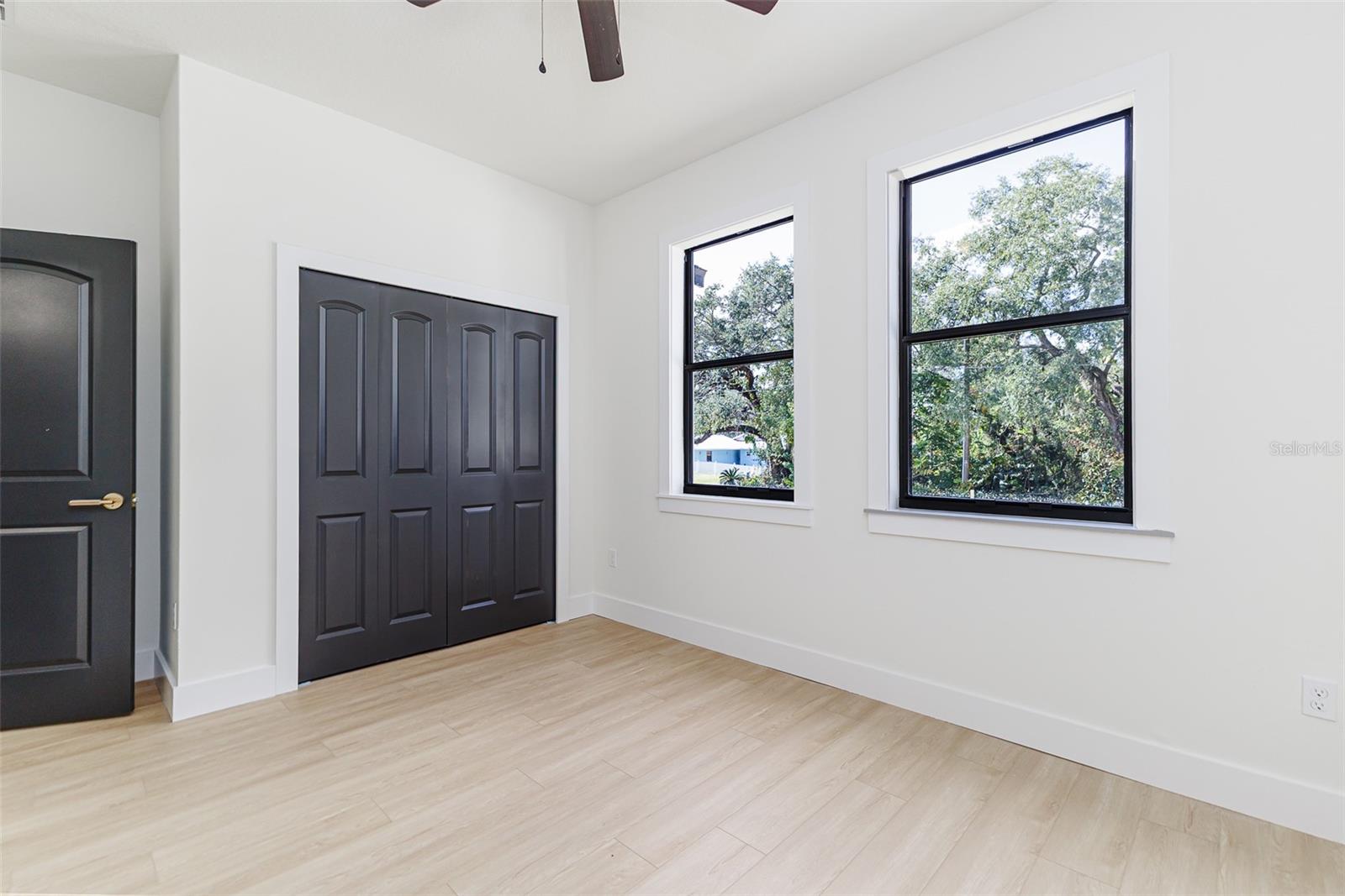 TEMPLE CREST SUB - Residential