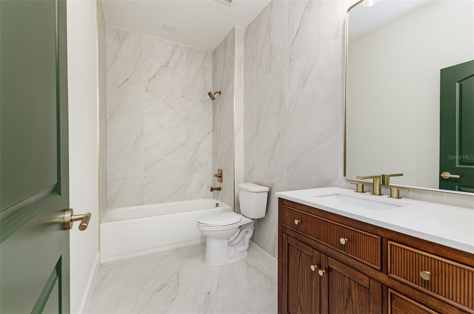 TEMPLE CREST SUB - Residential