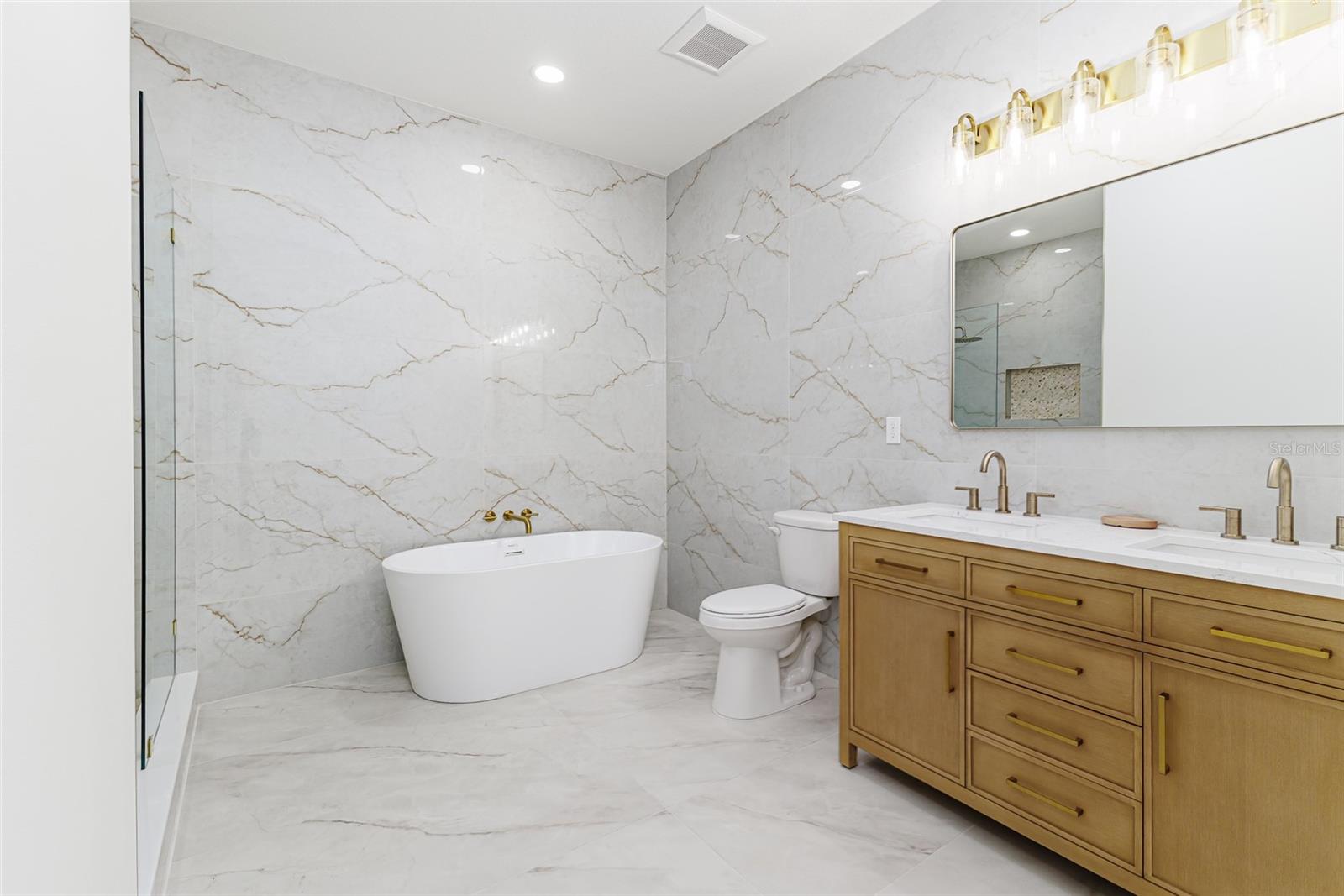 TEMPLE CREST SUB - Residential