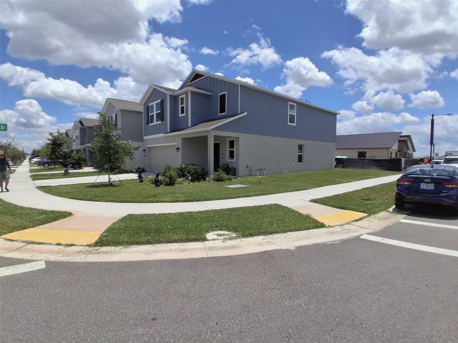 3486 HOWELL DRIVE