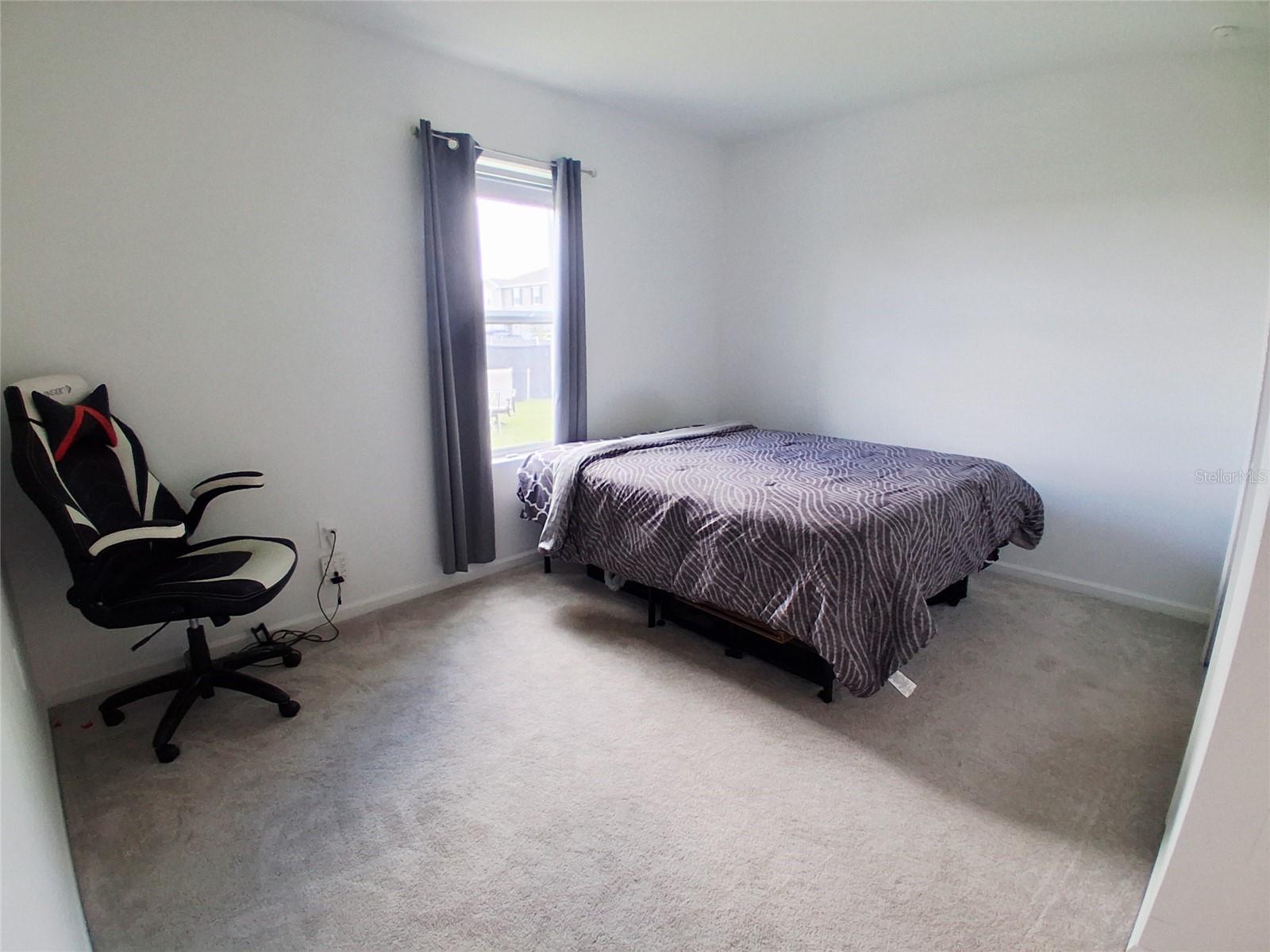 HUNT CLUB GROVES - Residential