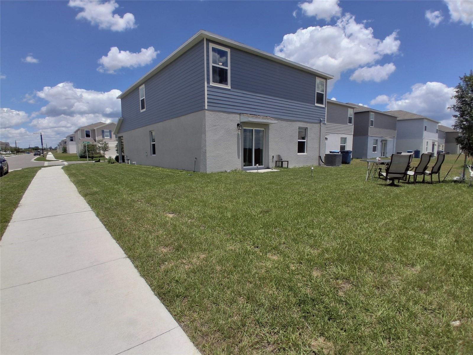 3486 HOWELL DRIVE