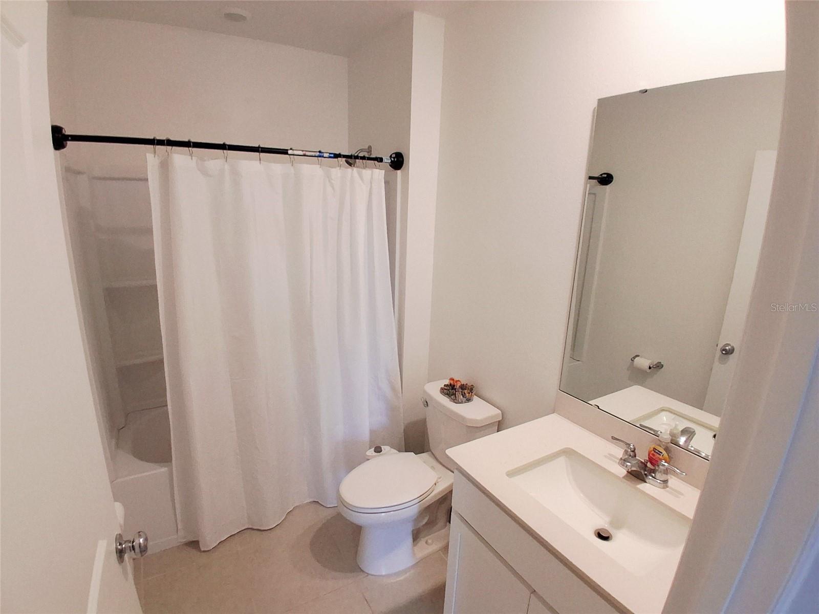 HUNT CLUB GROVES - Residential