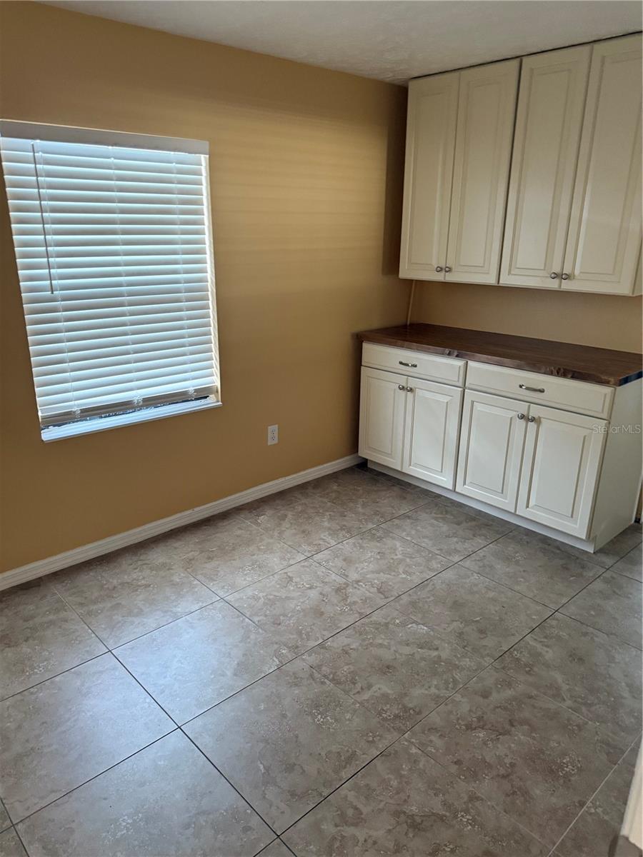 UNPLATTED - Commercial Lease
