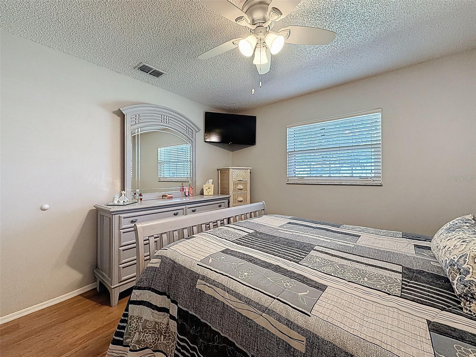 VILLAGE WOODS CONDO PH 02 - Residential