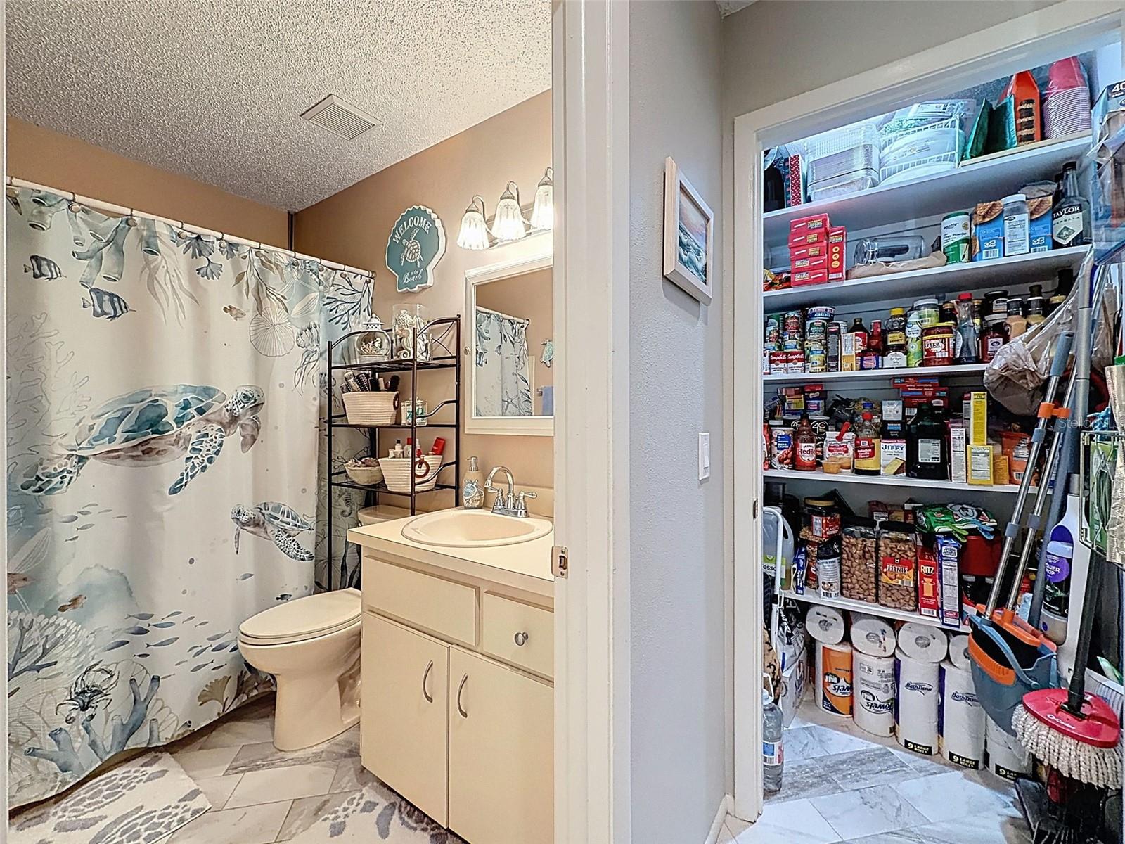 VILLAGE WOODS CONDO PH 02 - Residential