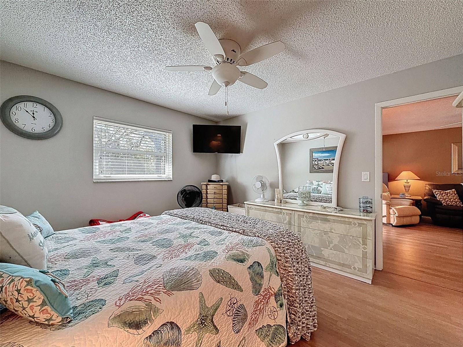 VILLAGE WOODS CONDO PH 02 - Residential