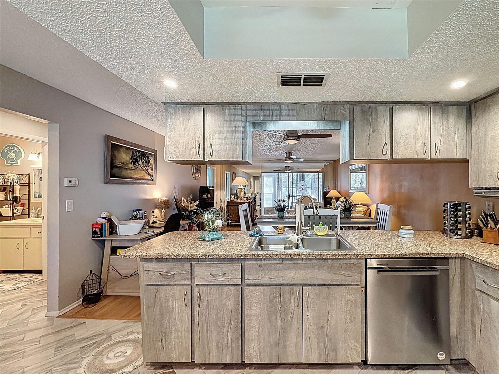 VILLAGE WOODS CONDO PH 02 - Residential