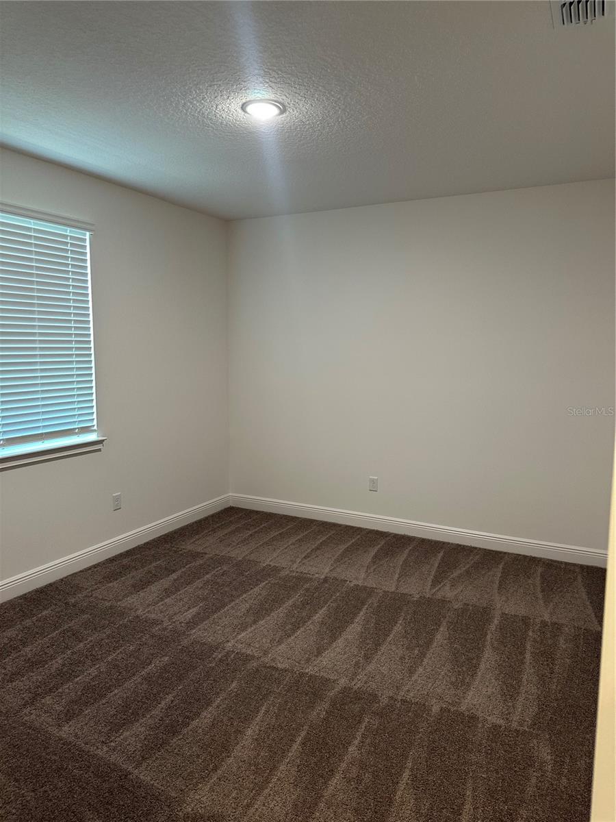 TWIN LAKES PH 8 - Residential