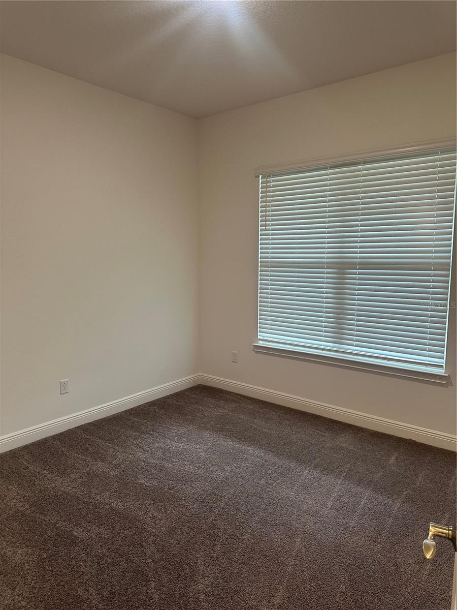TWIN LAKES PH 8 - Residential