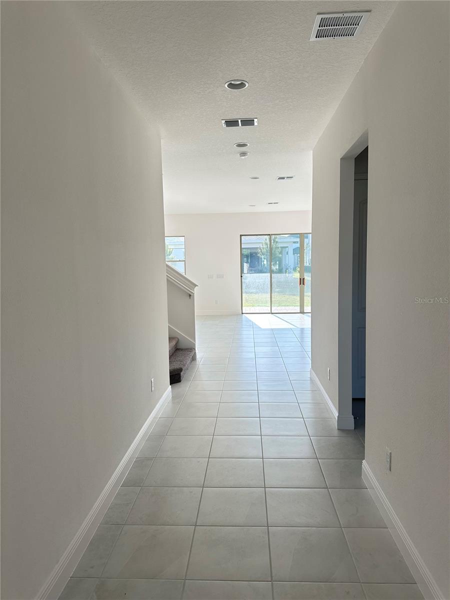 TWIN LAKES PH 8 - Residential